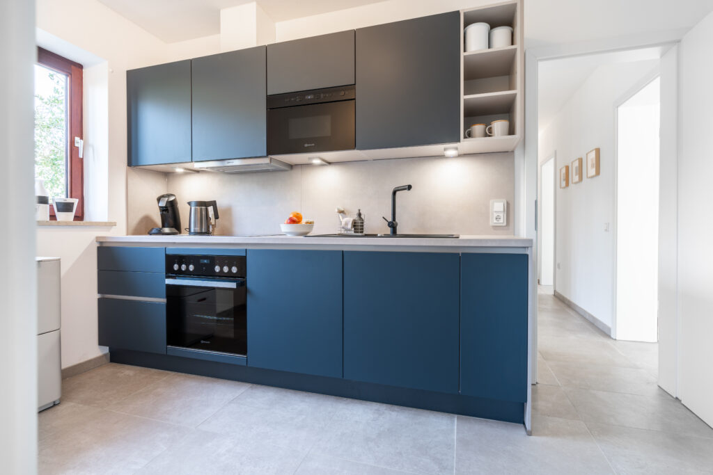 Voll ausgestattete Küche